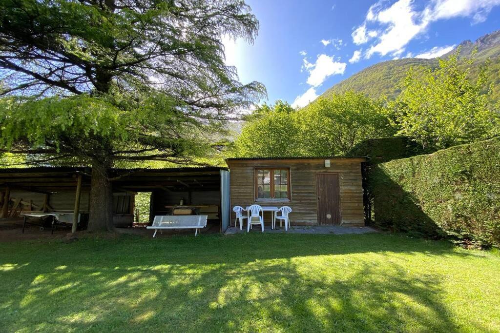 T2 Ensoleille. Terrasse Et Vaste Jardin Commun Apartment Cauterets Exterior foto