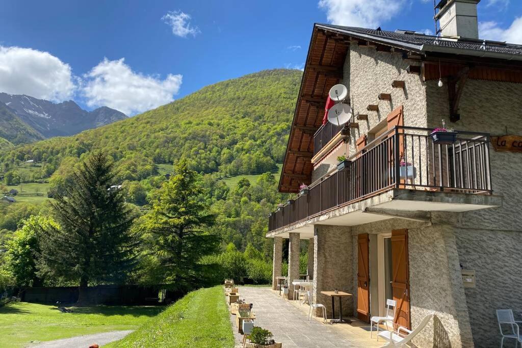 T2 Ensoleille. Terrasse Et Vaste Jardin Commun Apartment Cauterets Exterior foto